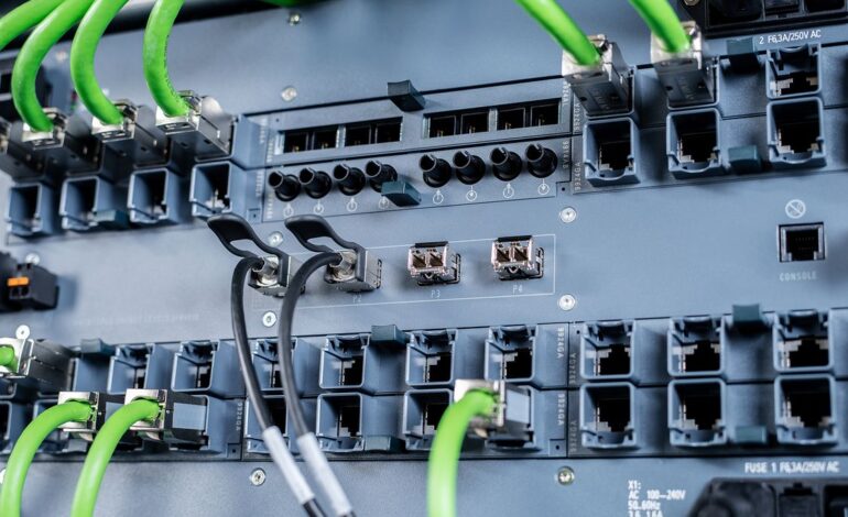 Siemens Scalance X Industrial Ethernet switch voor industriële communicatie